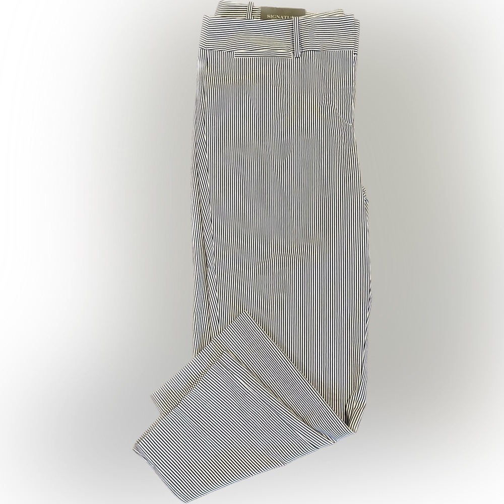NWT Ann Taylor Factory Blue & White Pinstripe Cropped Trouser Women’s size 14 - Picture 9 of 9